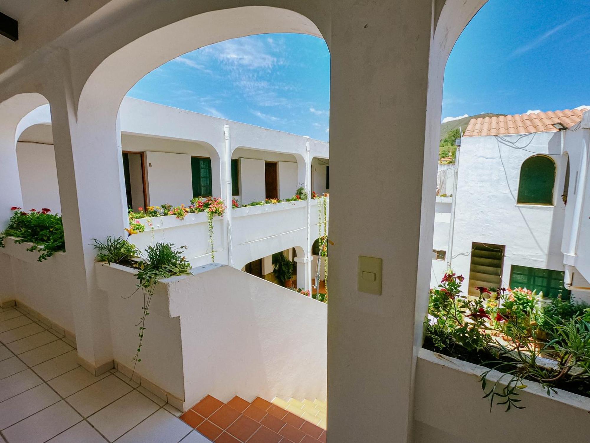 סמאיפאטה Hotel Casablanca מראה חיצוני תמונה